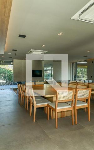 Apartamento à venda com 98m², 3 quartos e 2 vagas Apartamento à venda com 98m², 3 quartos e 2 vagasÁrea comum - Salão de festas 2