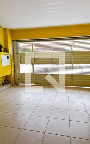 Casa à venda com 165m², 3 quartos e 2 vagas Casa à venda com 165m², 3 quartos e 2 vagasVista da Sala