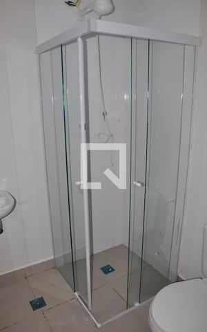 Casa para alugar com 45m², 1 quarto e sem vaga Casa para alugar com 45m², 1 quarto e sem vagaBanheiro Social