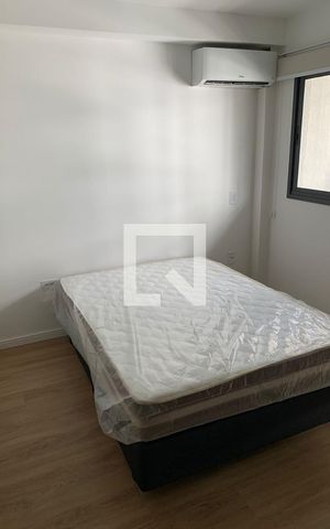 Studio à venda com 27m², 1 quarto e sem vaga Studio à venda com 27m², 1 quarto e sem vagaStudio