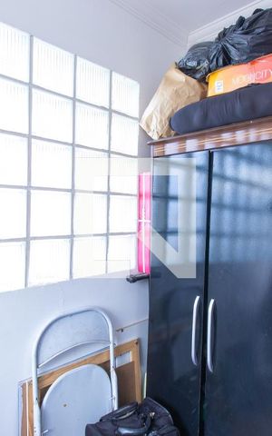Casa de condomínio para alugar com 100m², 3 quartos e 1 vaga Casa de condomínio para alugar com 100m², 3 quartos e 1 vagaQuarto 1