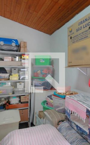 Casa à venda com 360m², 5 quartos e 2 vagasQuarto de Serviço