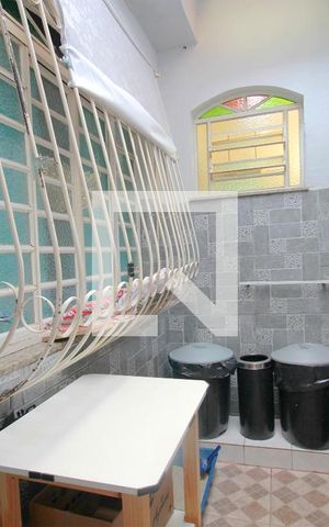 Casa à venda com 360m², 5 quartos e 2 vagasVaranda lateral