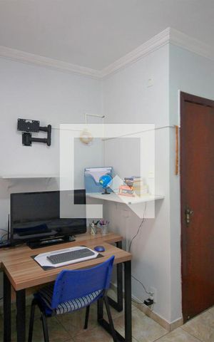Casa à venda com 360m², 5 quartos e 2 vagasQuarto 4