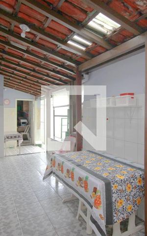 Casa à venda com 360m², 5 quartos e 2 vagasÁrea de Serviço