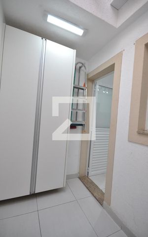 Casa de condomínio à venda com 103m², 2 quartos e 1 vagaÁrea de Serviço