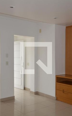 Casa à venda com 209m², 4 quartos e 4 vagasSala
