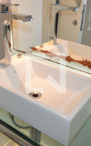 Casa à venda com 209m², 4 quartos e 4 vagasLavabo