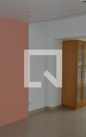 Casa à venda com 209m², 4 quartos e 4 vagasSala