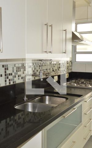Casa à venda com 209m², 4 quartos e 4 vagasCozinha