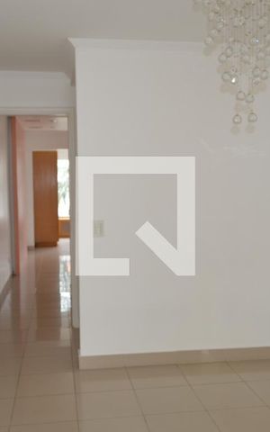 Casa à venda com 209m², 4 quartos e 4 vagasCopa