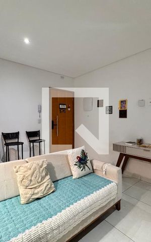 Apartamento à venda com 100m², 2 quartos e 1 vaga Apartamento à venda com 100m², 2 quartos e 1 vagaSala