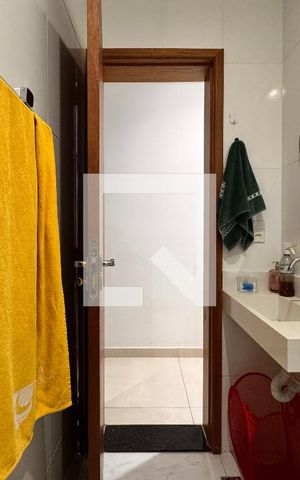 Apartamento à venda com 100m², 2 quartos e 1 vaga Apartamento à venda com 100m², 2 quartos e 1 vagaBanheiro