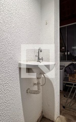 Apartamento à venda com 100m², 2 quartos e 1 vaga Apartamento à venda com 100m², 2 quartos e 1 vagaLavabo