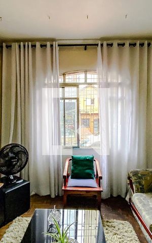 Casa para alugar com 215m², 2 quartos e 1 vagaSala
