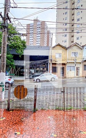 Casa para alugar com 215m², 2 quartos e 1 vagaGaragem