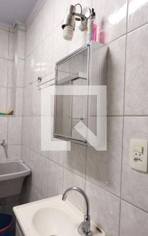 Apartamento à venda com 34m², 1 quarto e sem vagaBanheiro