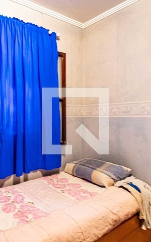 Casa à venda com 150m², 3 quartos e 4 vagas Casa à venda com 150m², 3 quartos e 4 vagasQuarto 01