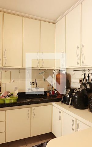 Apartamento à venda com 110m², 3 quartos e 2 vagasCozinha 
