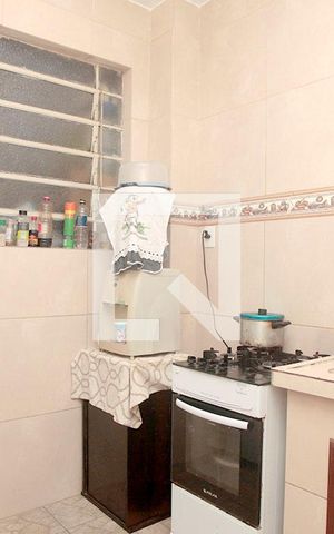 Apartamento à venda com 96m², 2 quartos e sem vagaCozinha