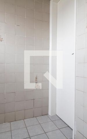 Apartamento à venda com 75m², 2 quartos e 1 vaga Apartamento à venda com 75m², 2 quartos e 1 vagaÁrea de Serviço