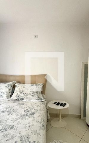 Casa à venda com 250m², 2 quartos e 3 vagas Casa à venda com 250m², 2 quartos e 3 vagasSuíte
