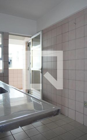 Apartamento à venda com 90m², 3 quartos e 2 vagasCozinha
