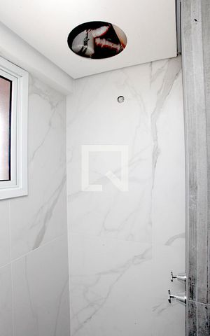 Apartamento à venda com 129m², 3 quartos e 2 vagasBanheiro Quarto 1 Suíte