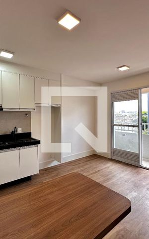 Apartamento para alugar com 32m², 1 quarto e sem vaga Apartamento para alugar com 32m², 1 quarto e sem vagaSala