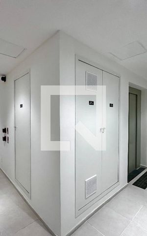 Apartamento para alugar com 32m², 1 quarto e sem vaga Apartamento para alugar com 32m², 1 quarto e sem vagaHall Apartamento