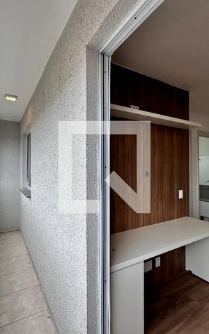 Apartamento para alugar com 32m², 1 quarto e sem vaga Apartamento para alugar com 32m², 1 quarto e sem vagaSacada