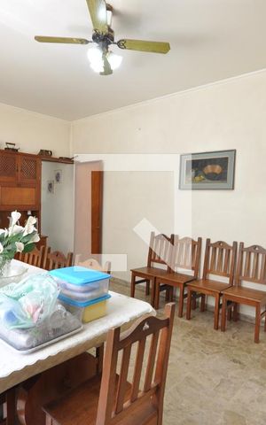 Casa à venda com 153m², 3 quartos e 1 vagaCopa e Cozinha