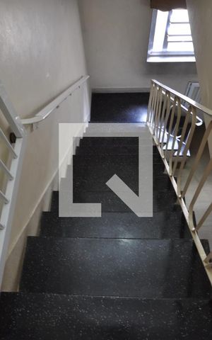 Casa à venda com 153m², 3 quartos e 1 vagaEscada
