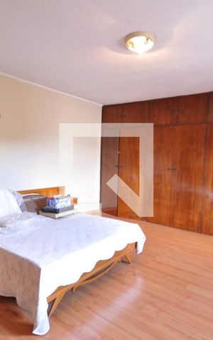 Casa à venda com 153m², 3 quartos e 1 vagaQuarto 2