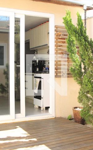 Casa à venda com 120m², 3 quartos e 2 vagasEntrada