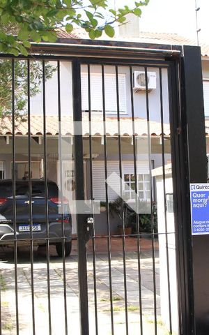Casa à venda com 120m², 3 quartos e 2 vagasFachada