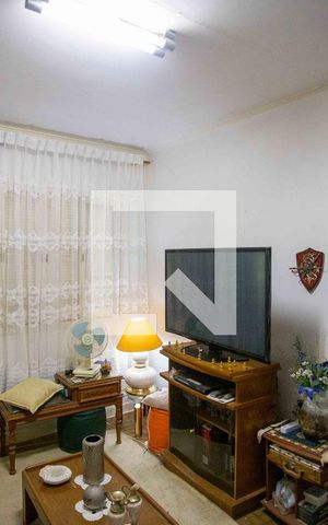 Casa à venda com 430m², 3 quartos e 3 vagasSala de TV
