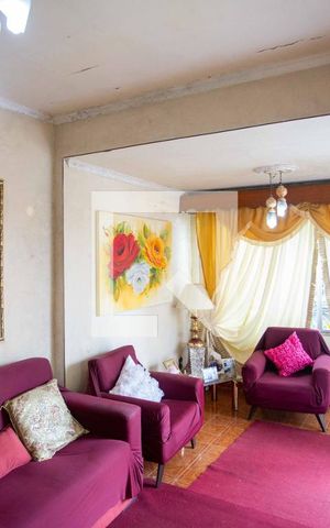 Casa à venda com 430m², 3 quartos e 3 vagasSala de Estar