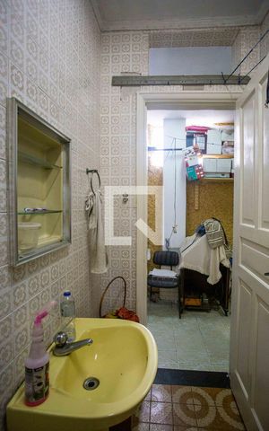 Casa à venda com 430m², 3 quartos e 3 vagasBanheiro de serviço