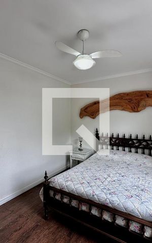 Casa à venda com 254m², 5 quartos e 2 vagas Casa à venda com 254m², 5 quartos e 2 vagasQuarto 3