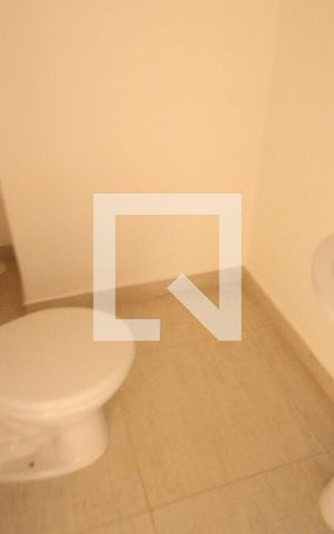 Apartamento à venda com 198m², 4 quartos e 3 vagasBanheiro social