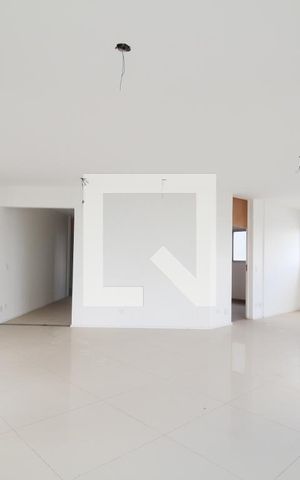 Apartamento à venda com 198m², 4 quartos e 3 vagasSala