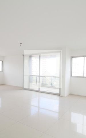 Apartamento à venda com 198m², 4 quartos e 3 vagasSala