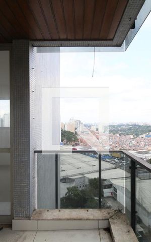 Apartamento à venda com 198m², 4 quartos e 3 vagasVaranda