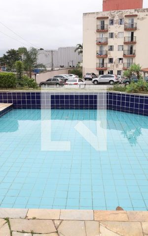 Apartamento à venda com 50m², 3 quartos e 1 vagaÁrea comum - Piscina