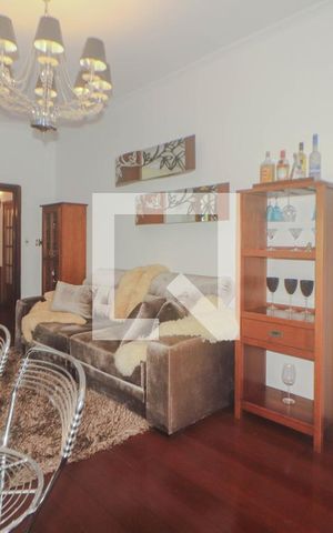 Casa à venda com 1089m², 5 quartos e 3 vagas Casa à venda com 1089m², 5 quartos e 3 vagasSala