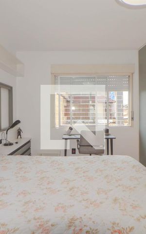 Casa à venda com 1089m², 5 quartos e 3 vagas Casa à venda com 1089m², 5 quartos e 3 vagasSuíte