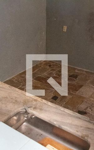 Casa à venda com 197m², 2 quartos e 1 vaga Casa à venda com 197m², 2 quartos e 1 vagaCOZINHA DA EDÍCULA