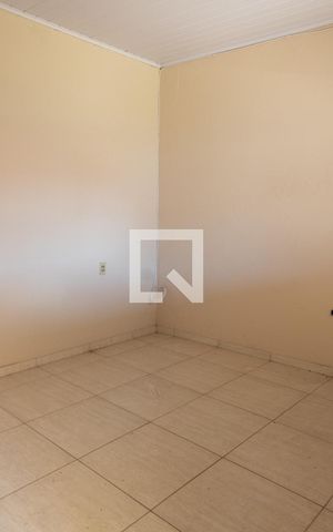 Casa à venda com 197m², 2 quartos e 1 vaga Casa à venda com 197m², 2 quartos e 1 vagaSALA DA EDÍCULA