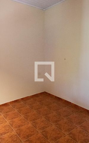 Casa à venda com 197m², 2 quartos e 1 vaga Casa à venda com 197m², 2 quartos e 1 vagaQUARTO DA EDICULA